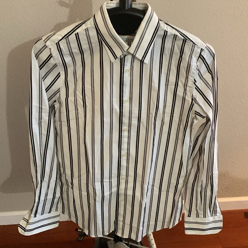 Express Fitted 100% Cotton Men’s Medium Black, Gray, and White Striped Shirt